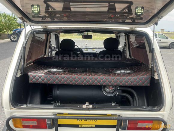 EMSALSİZ 4X4 NİVA