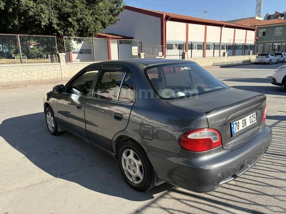 Sahibinden Hyundai Accent 1.5 GLS 2000 Model 