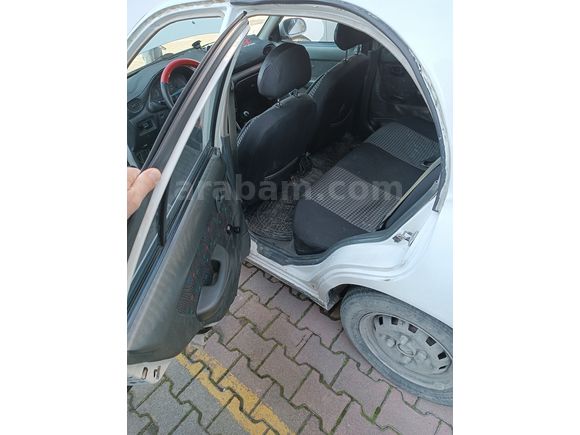 Sahibinden Hyundai Accent 1.3 XL1998 Model 