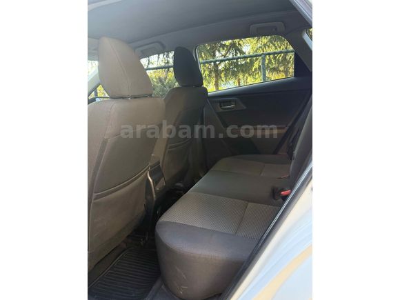 Galeriden Toyota Auris 1.4 D-4D Active Skypack 2013 Model İstanbul