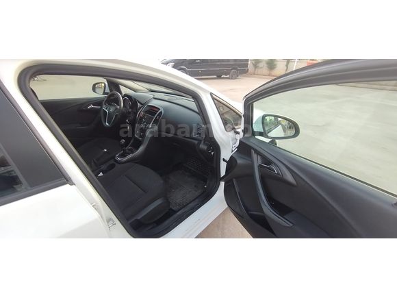 MASRAFSIZ OPEL ASTRA