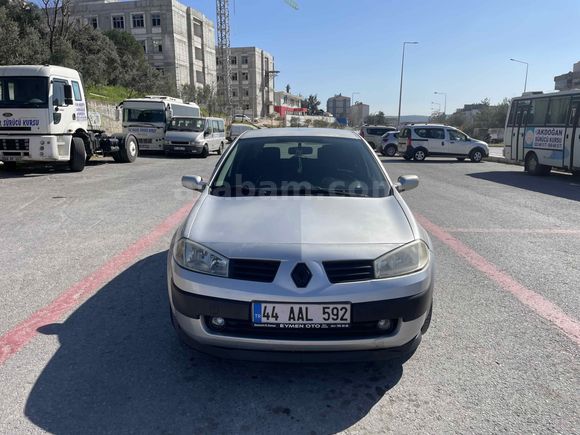 Sahibinden Renault Megane 1.6 Sportway 2005 Model 