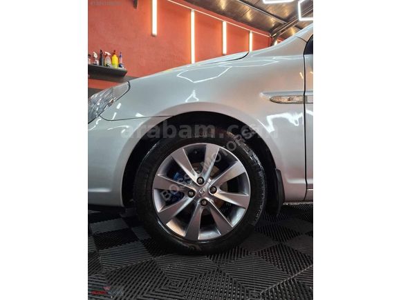 2011 MODEL HUNDAİ ACCENT ERA TEMİZ & BAKIMLI