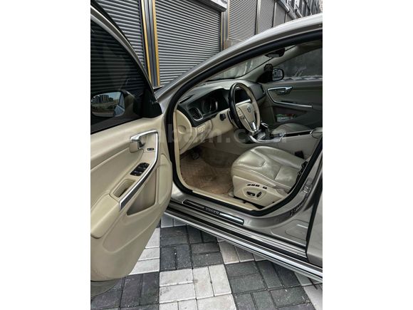 Sahibinden Volvo S60 1.6 D Advance 2015 Model 
