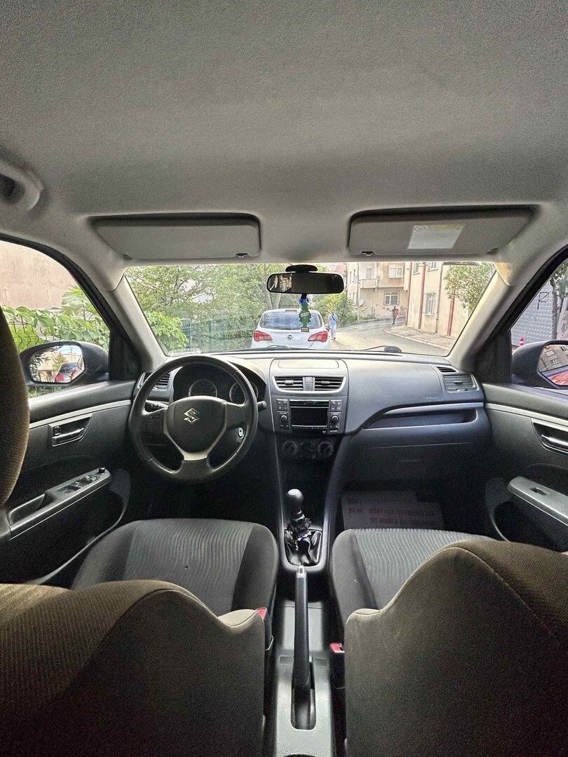 Sahibinden Suzuki Swift 1.2 GL 2012 Model İstanbul 121.000 km Kırmızı 3