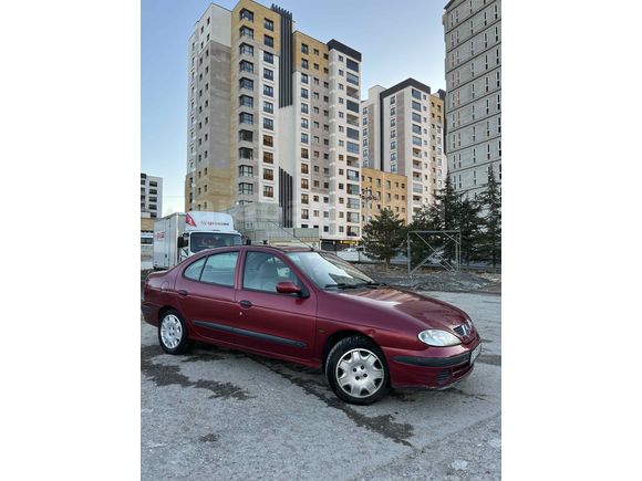 BAKIMLI -MASRAFSIZ -1.6 16V ORJİNAL MEGANE  