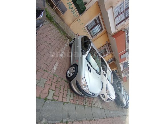 Sahibinden Peugeot 206 1.4 HDi Sporty 2005 Mode son fiyat 210 boşuna yazmayın ciddi olanlar yazl