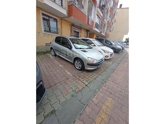 Sahibinden Peugeot 206 1.4 HDi Sporty 2005 Model