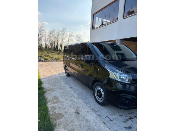 Sahibinden Renault Trafic 1.6 DCI Grand Confort 2017 Model  295.000 km Siyah
