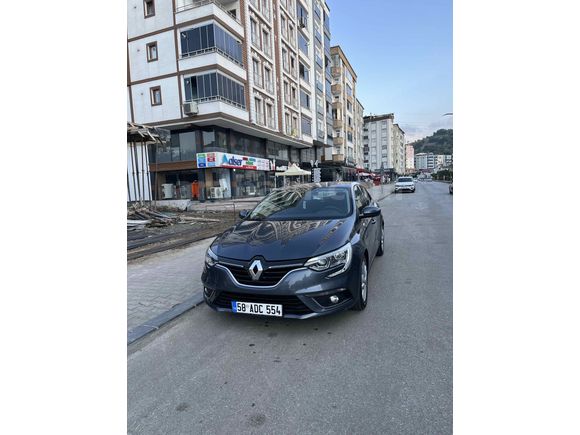  Memurdan Megane  4