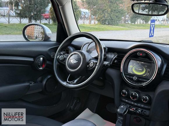 2017 MİNİ COOPER 1.5 D PEPPER CAM TAVANLI %0.99 KREDİ