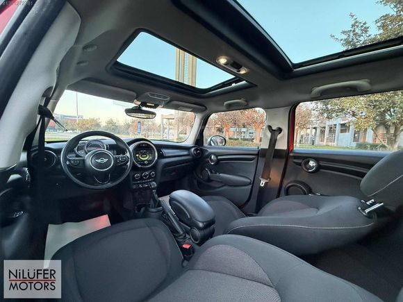 2017 MİNİ COOPER 1.5 D PEPPER CAM TAVANLI %0.99 KREDİ