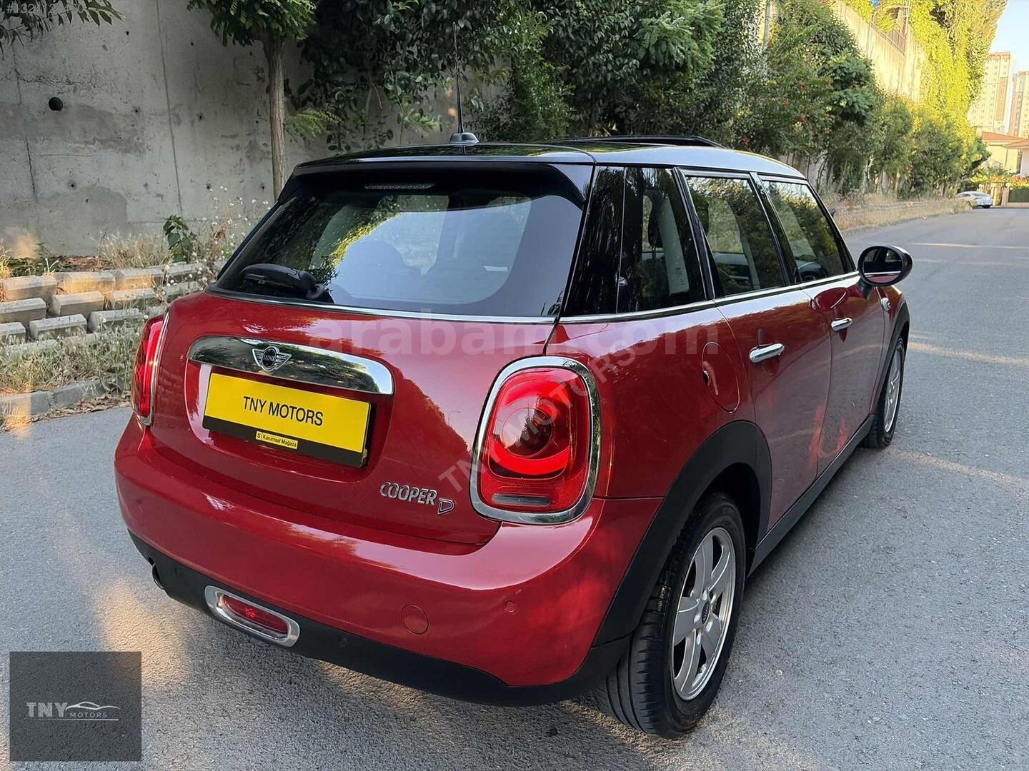 Galeriden Mini Cooper 1.5 D Pepper 2015 Model İstanbul 84.000 km Kırmızı 7