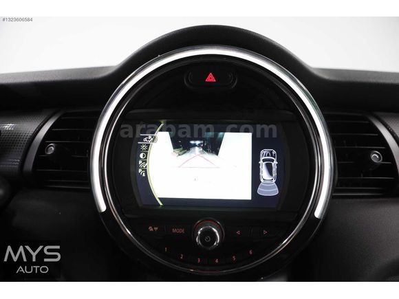 MYS AUTO'DAN 2015 MİNİ COOPER 1.5 D PEPPER ÇİFT RENK CAM TAVAN