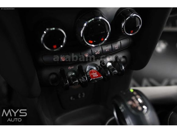 MYS AUTO'DAN 2015 MİNİ COOPER 1.5 D PEPPER ÇİFT RENK CAM TAVAN