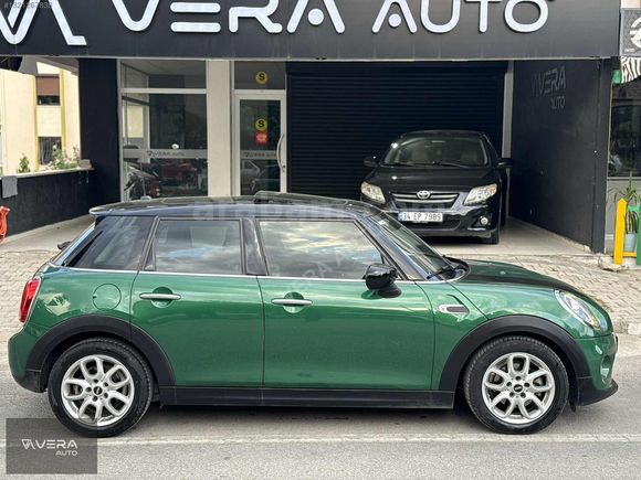 VERA AUTO'DAN MİNİ COOPER 1.5 SİGNATURE HATASIZ BOYASIZ