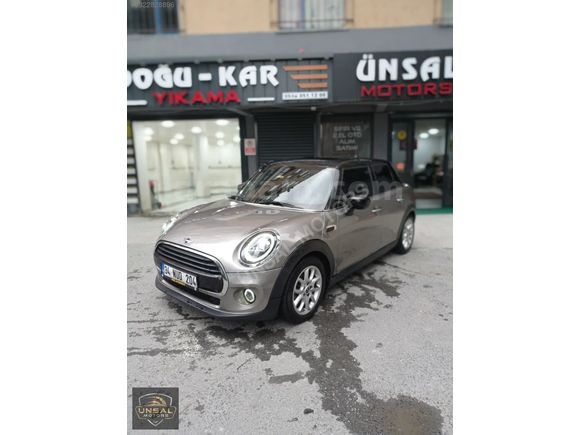 MINI COOPER SIGNATURE