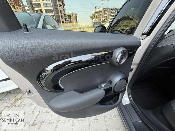 Galeriden Mini Cooper 1.5 Signature 2023 Model İzmir 73.000 km Bej