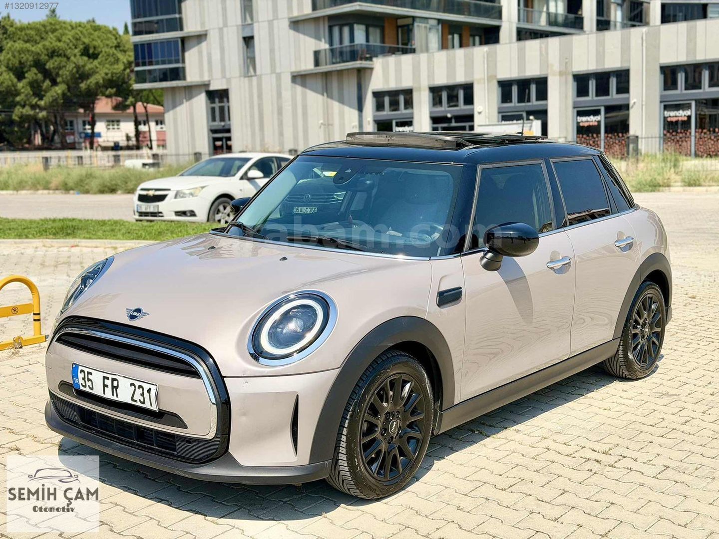 Galeriden Mini Cooper 1.5 Signature 2023 Model İzmir 73.000 km Bej