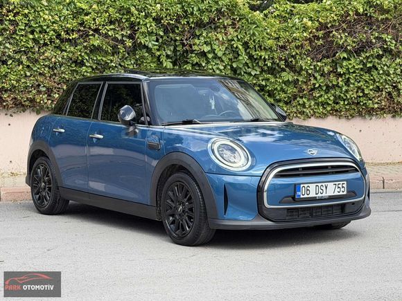 BOYASIZ 2021 MİNİ COOPER CLASSİC CAM TAVANLI