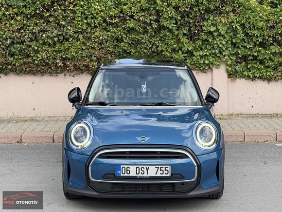 BOYASIZ 2021 MİNİ COOPER CLASSİC CAM TAVANLI