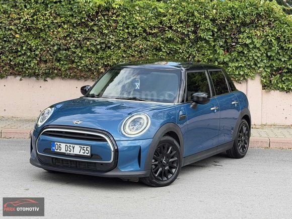 BOYASIZ 2021 MİNİ COOPER CLASSİC CAM TAVANLI