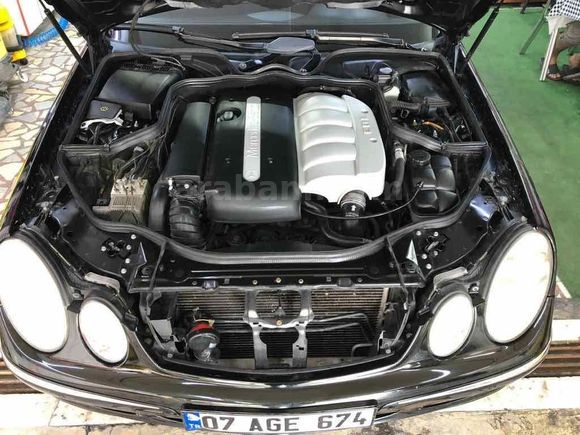Sahibinden Mercedes - Benz E 220 CDI Elegance 2003 Model  242.000 km Siyah