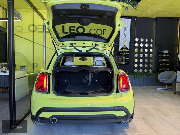 LEO CAR | SATILIK MİNİ COOPER 1.5 İCONİK DÜŞÜK KM TAMAMINA KREDİ