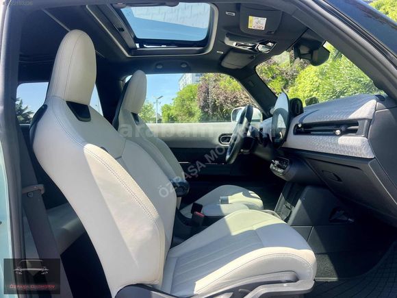 2025 Mini Cooper 1.5 Favoured Harman Hatasız+PPF