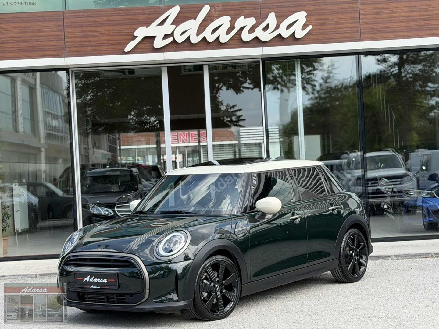 Galeriden Mini Cooper 1.5 Resolute Edition 2023 Model Konya 32.000 km Yeşil 2