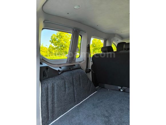 Sahibinden Volkswagen Caddy 2.0 TDI Maxi Van 2025 Model