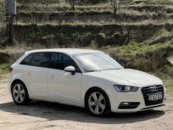 İLK SAHİBİNDEN 2013 MODEL A3 OTOMOTİK ARACIMIZ KUSURSUZ TEMİZLİKTE