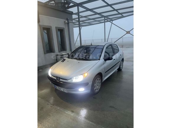 Sahibinden Peugeot 206 1.4 XT 2003 Model 