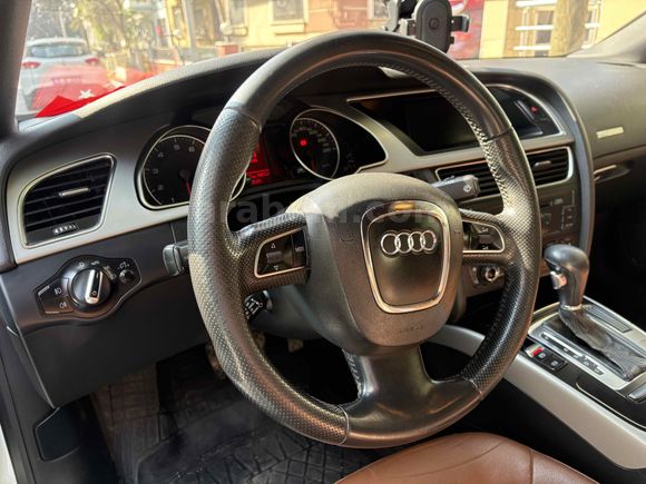Sahibinden Audi A5 Coupe 1.8 TFSI 2011 Model 