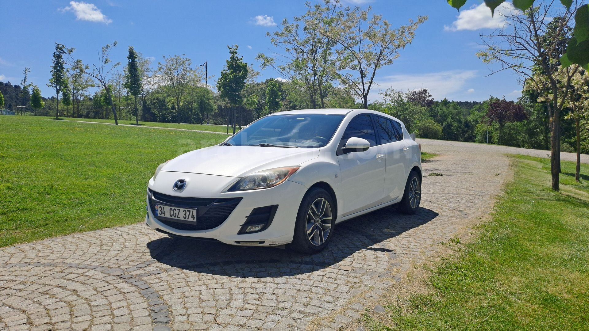 Sahibinden Mazda 3 1.6 Touring 2010 / Dizel-Manuel / 155.000 km 2