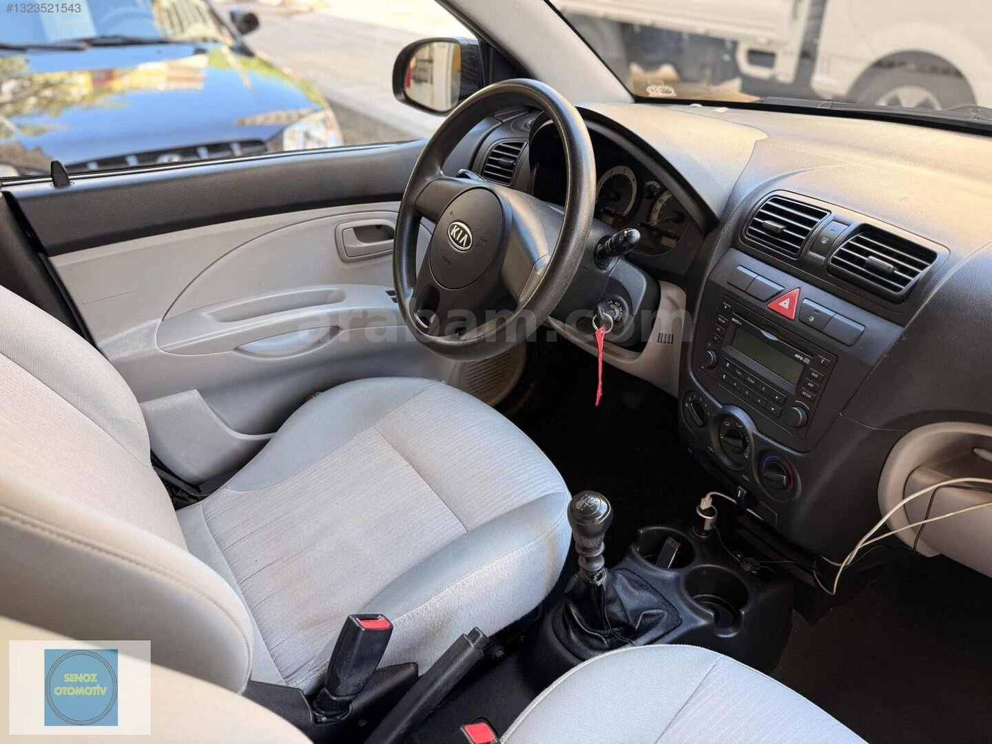 Galeriden Kia Picanto 1.1 Hiper 2011 Model İstanbul 123.000 km Siyah 7