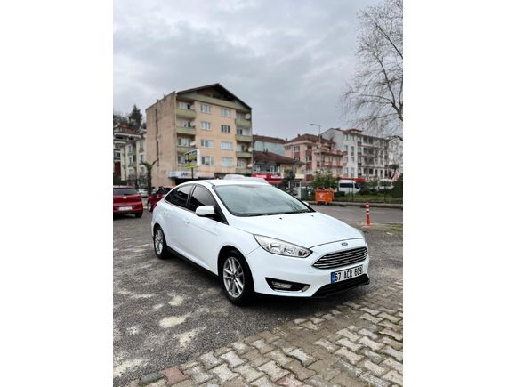 Sahibinden Ford Focus 1.6 Ti-VCT Style 2016 Model