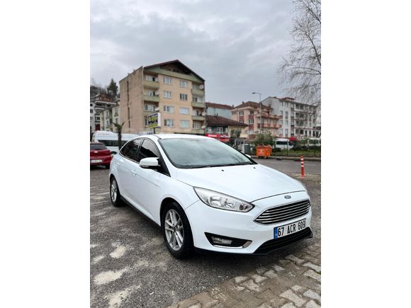Sahibinden Ford Focus 1.6 Ti-VCT Style 2016 Model