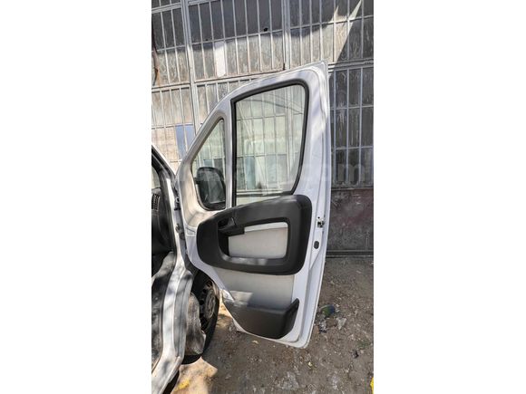 Fiat ducato 2016 ön sağ sol kapı dolu 