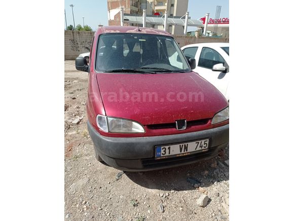 Sahibinden Peugeot Partner 1.9 D Comfort 2003 Model  250.680 km Kırmızı