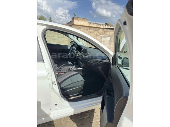 Sahibinden Fiat Egea 1.4 Fire Easy Plus 2025 Model 