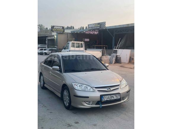 Sahibinden Honda Civic 1.6i VTEC LS Elegance 2005 Model  351.000 km Gri (titanyum)