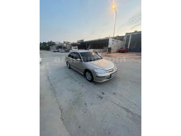 Sahibinden Honda Civic 1.6i VTEC LS Elegance 2005 Model  351.000 km Gri (titanyum)