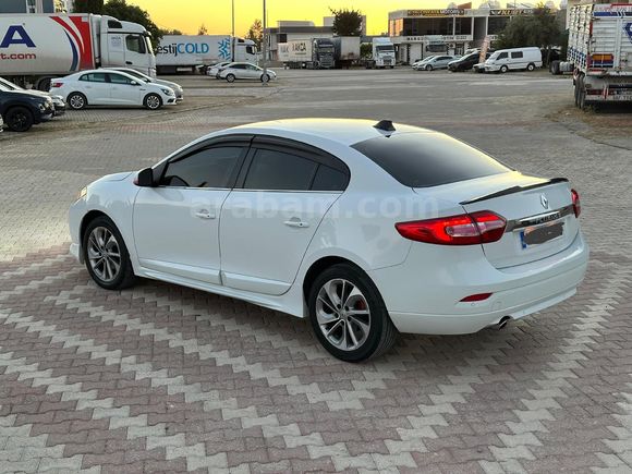 Fluence 1.5 dCi Icon 2016 Model HATASIZ BOYASIZ EMSALSİZ TEMİZLİKTE