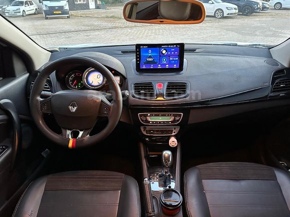 Fluence 1.5 dCi Icon 2016 Model HATASIZ BOYASIZ EMSALSİZ TEMİZLİKTE