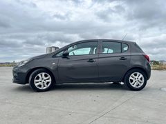 Tertemiz  sıfır ayarında Opel Corsa km'si düşük ideal araba