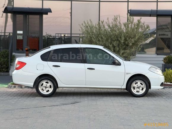 UYSAL'DAN 1.5 DCİ 232.*** KMDE EMSALSİZ TEMİZLİKTE KLİMALI