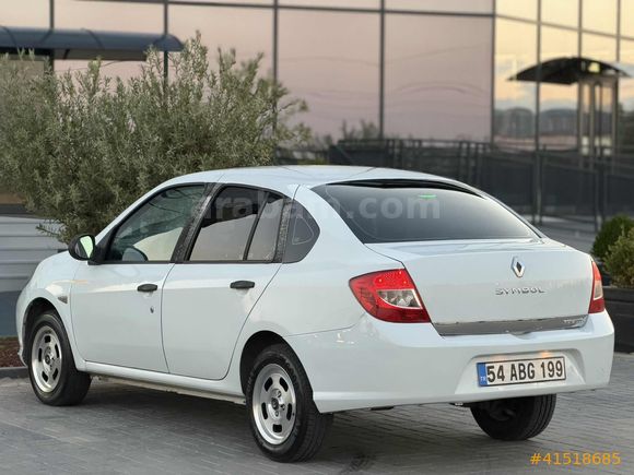 UYSAL'DAN 1.5 DCİ 232.*** KMDE EMSALSİZ TEMİZLİKTE KLİMALI
