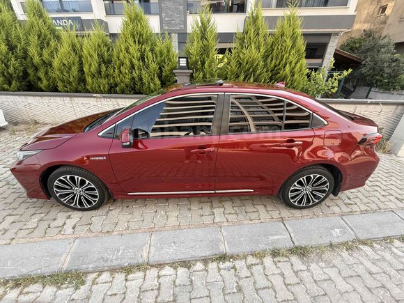 Sahibinden Toyota Corolla 1.8 Hybrid Flame X-Pack 2019 Model 