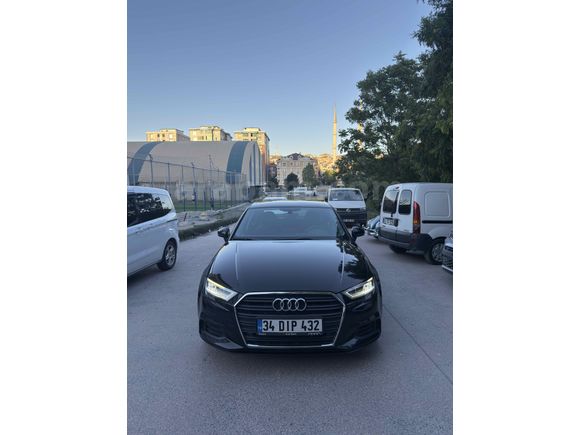 Sahibinden Audi A3 Sedan 35 TFSI Dynamic 2020 Model CAM TAVANLI 
